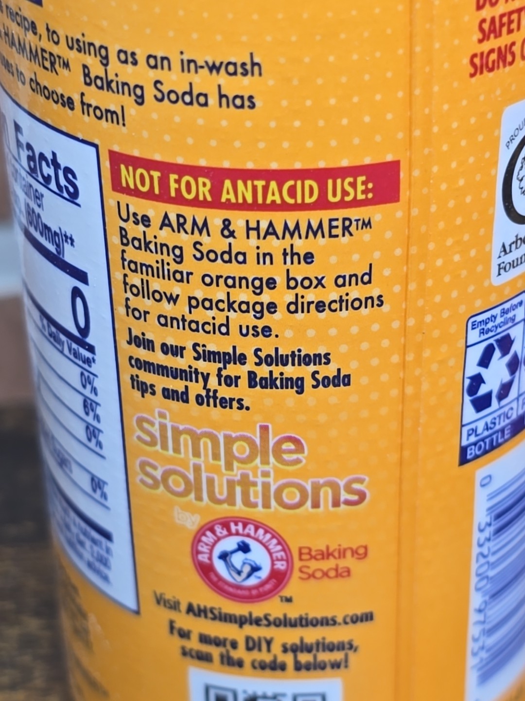 Arm & Hammer Pure Baking Soda, 12 Oz Shake/Spoon Option Pack of 4 New, Free Ship