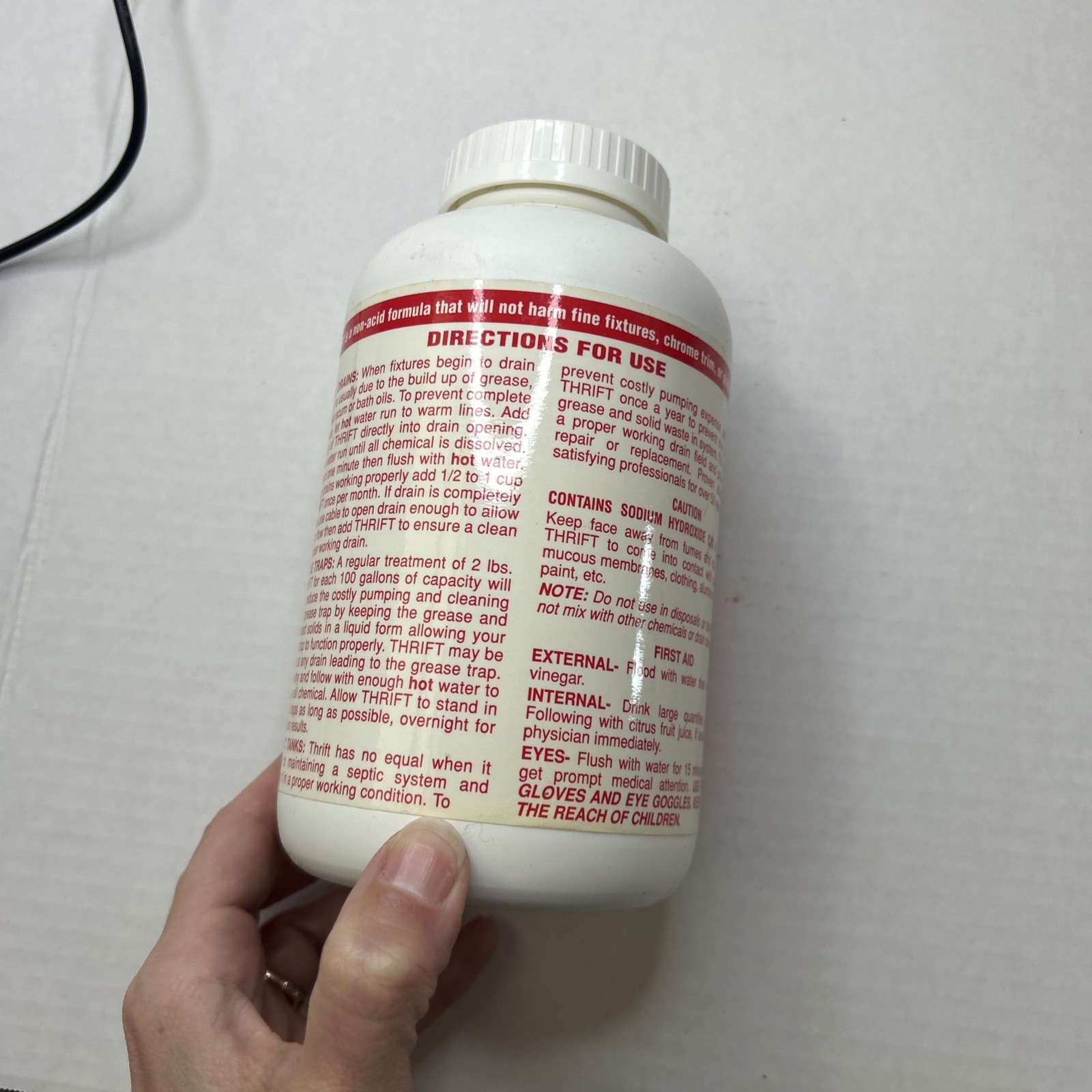 Thrift T-200 Alkaline Based Granular Drain Cleaner – 2 Pound (2 lb) Half full