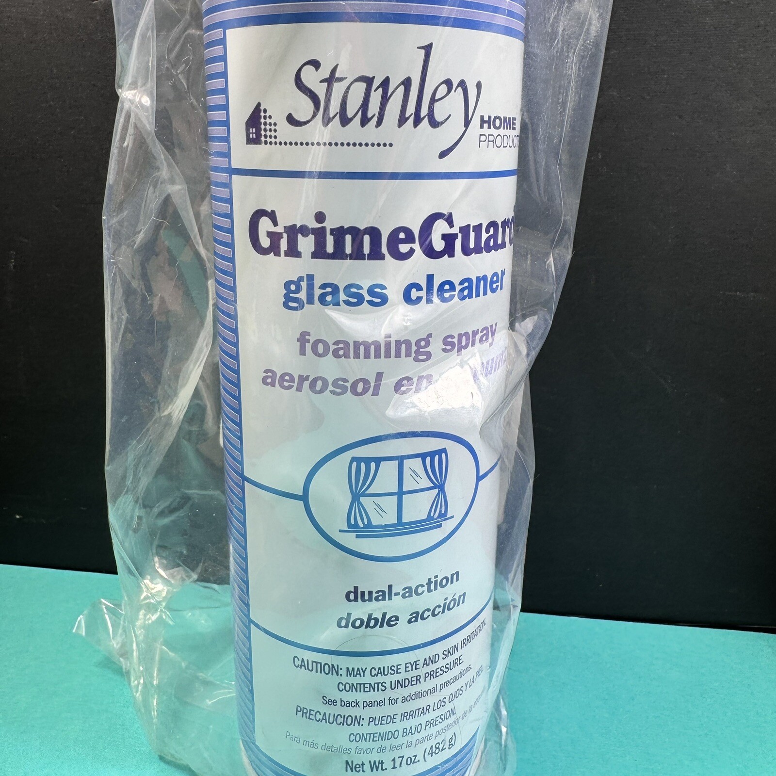 Stanley Foam Spray Glass Cleaner Grime Guard 17oz Dual Action Cleaning Spray