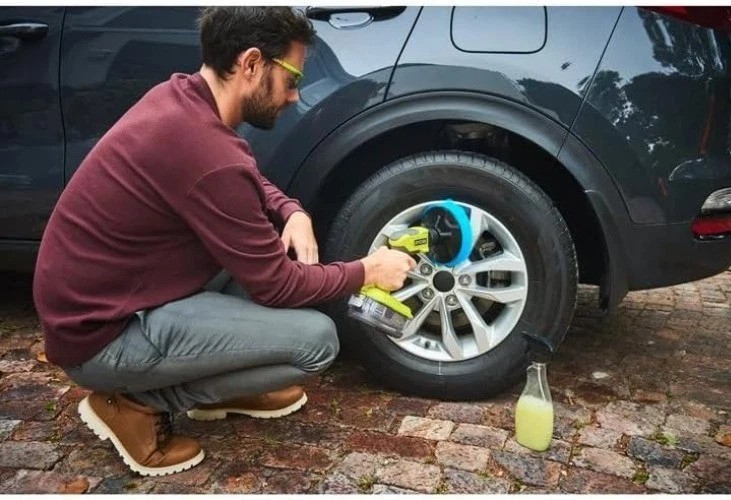 Compact 18V Green Power Scrubber Tool – Perfect for Quick and Efficient Cleaning