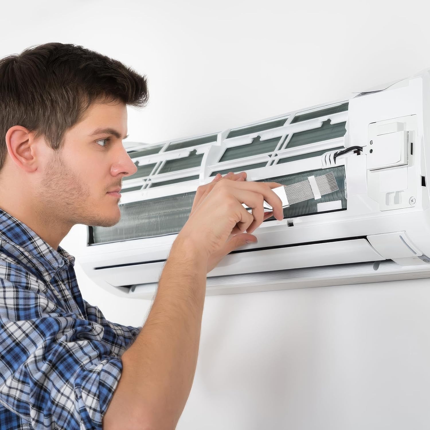 2-Piece Air Conditioner Coil Cleaning Brush Set – Lightweight & Effective