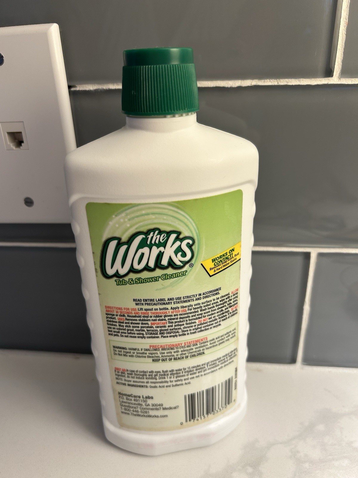 The Works Tub Shower Cleaner 16 oz Hard Water Rust Soap 99% full Discontinued