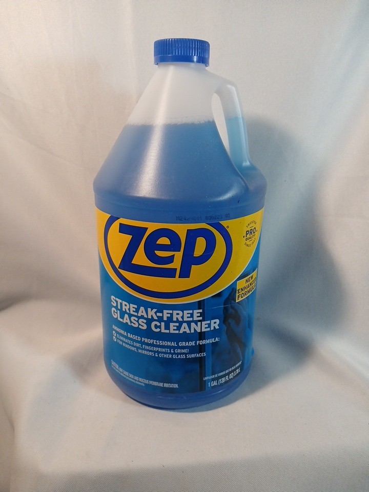 Zep Commercial Streak-Free Glass Cleaner, 1 gal Bottle