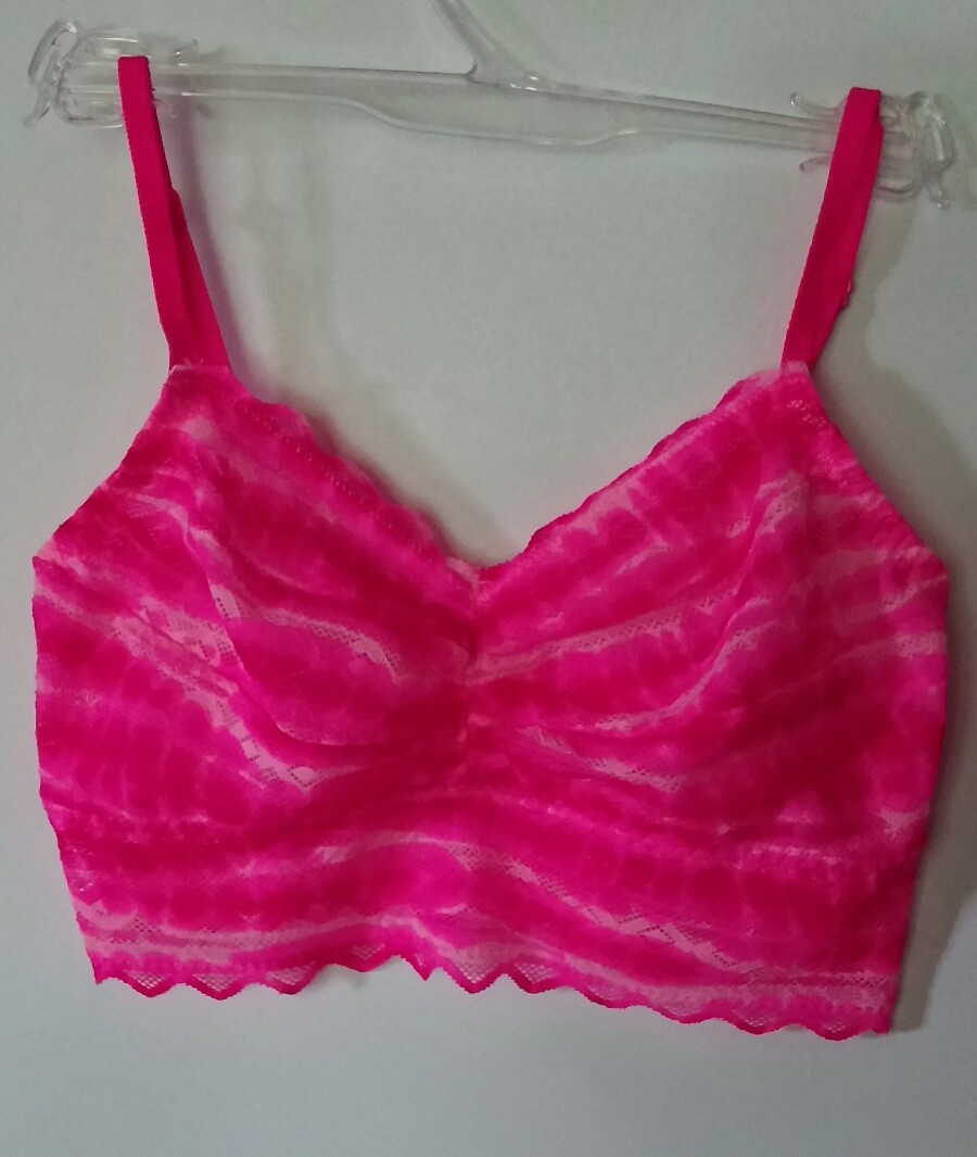 VICTORIA’S SECRET PINK LACE BRALETTE PINK SIZE XS WASH WARM TUMBLE DRY LOW VGC