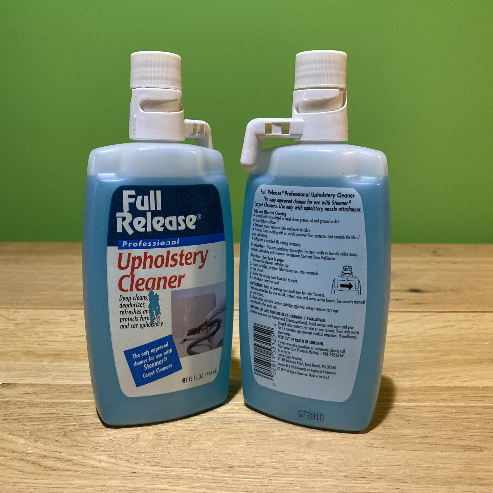 2 Bottles Full Realse Upholstery Cleaner for Steemer Carpet Cleaner VTG 1997