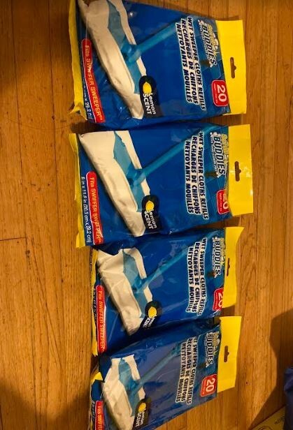 New ! 4 X 20 counts Scrub Buddies Wet Sweeper Cloths Refills Lemon Scent
