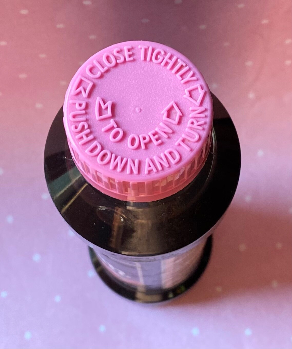 Vintage Old English Scratch Cover For Light To Medium Woods 8 oz Pink Lid HTF