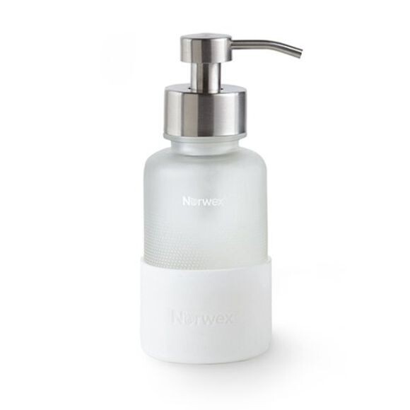 Norwex Forever Bottle Glass Sprayer w/Silicone Sleeve – White