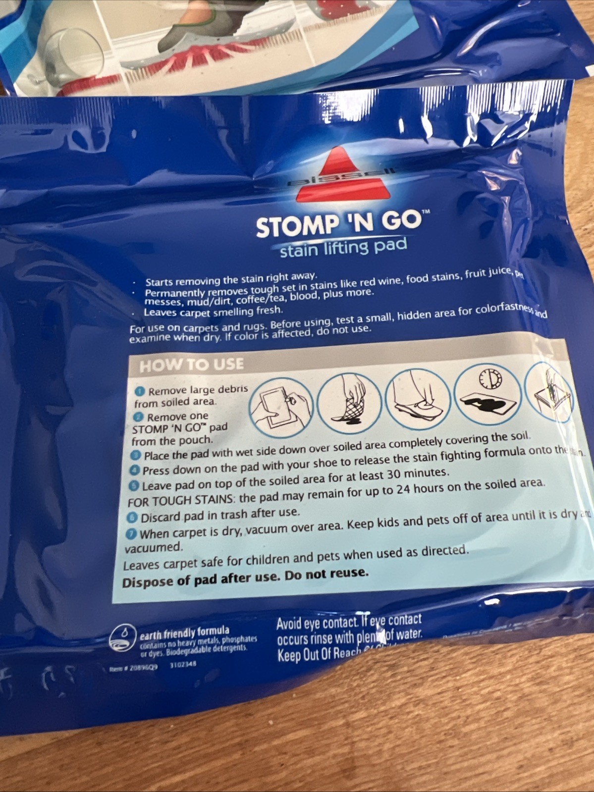 4 New Bissell Stomp-N-Go Stain Lifting Pads Pet Messes Wine Dirt Carpet Tough