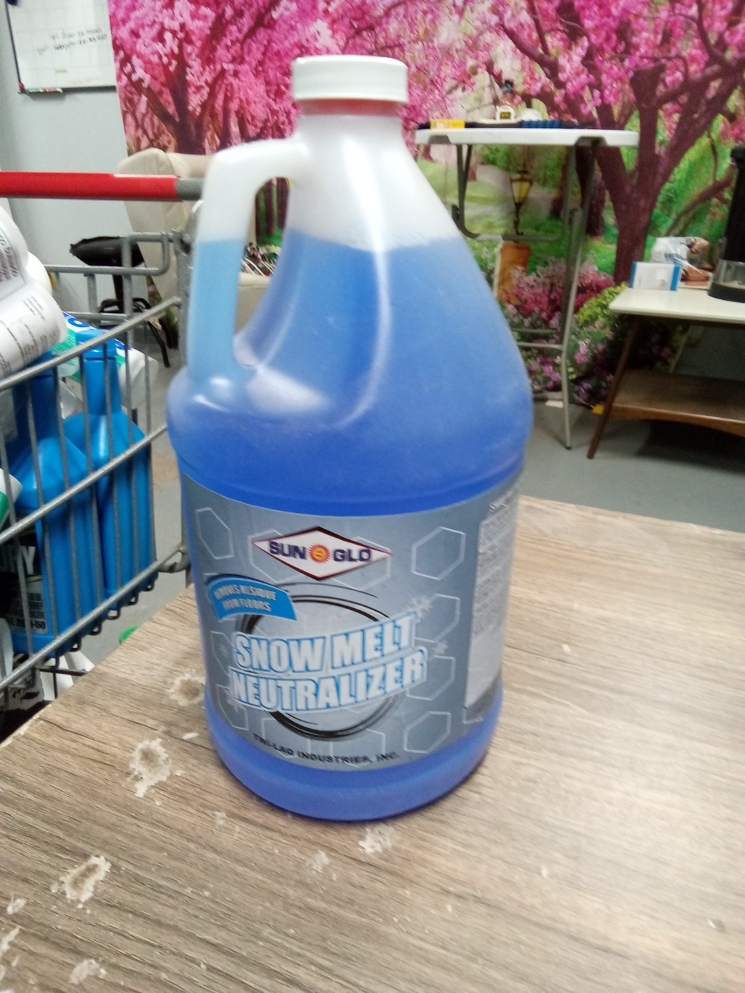 Twi-laq Sun Glo snow Melt Neutralizer For Floors 1 Gal 177