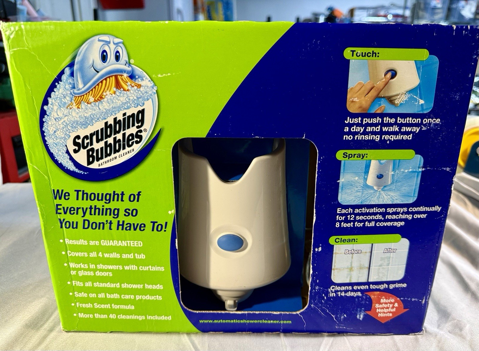 Scrubbing Bubbles AUTOMATIC BATHROOM SHOWER CLEANER Kit w/ 2 Cleaning Solutions