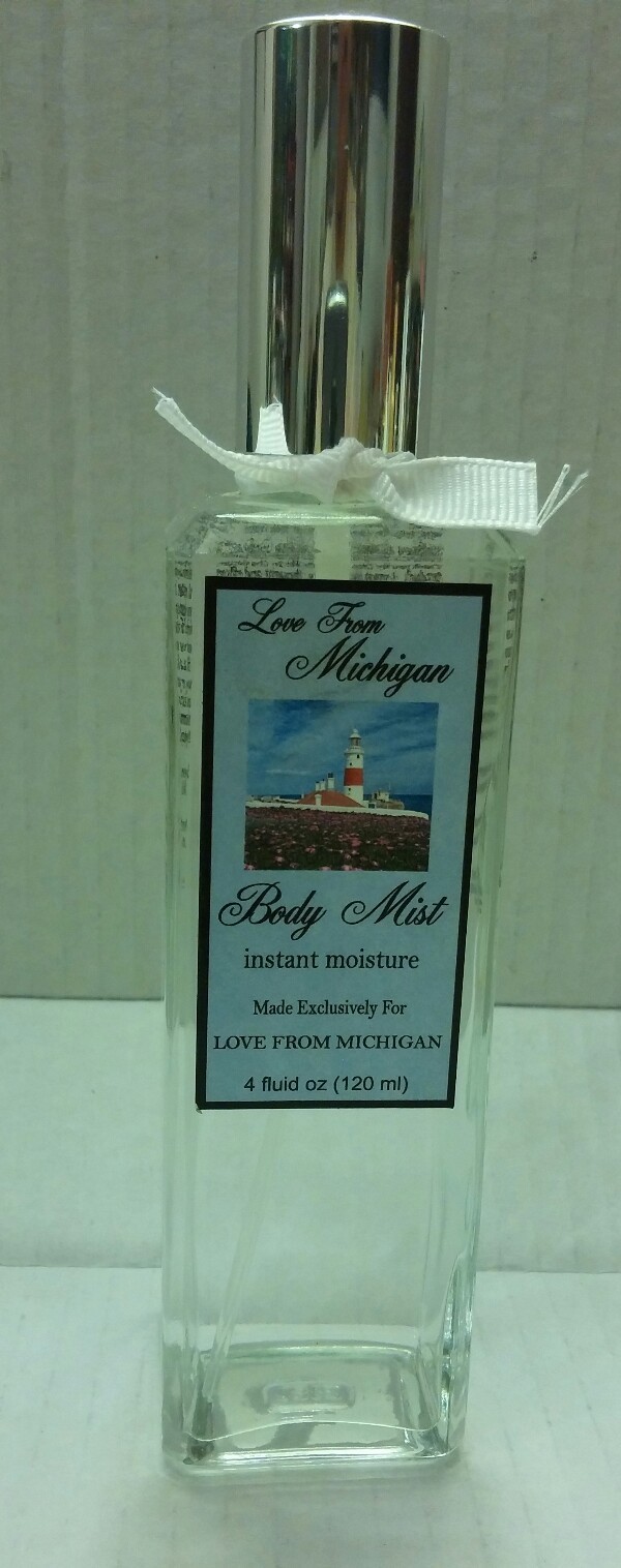 LOVE FROM MICHIGAN BODY MIST ALCOHOL FREE OIL FREE REFRESH 4.0 OZ. 120 ML. NEW
