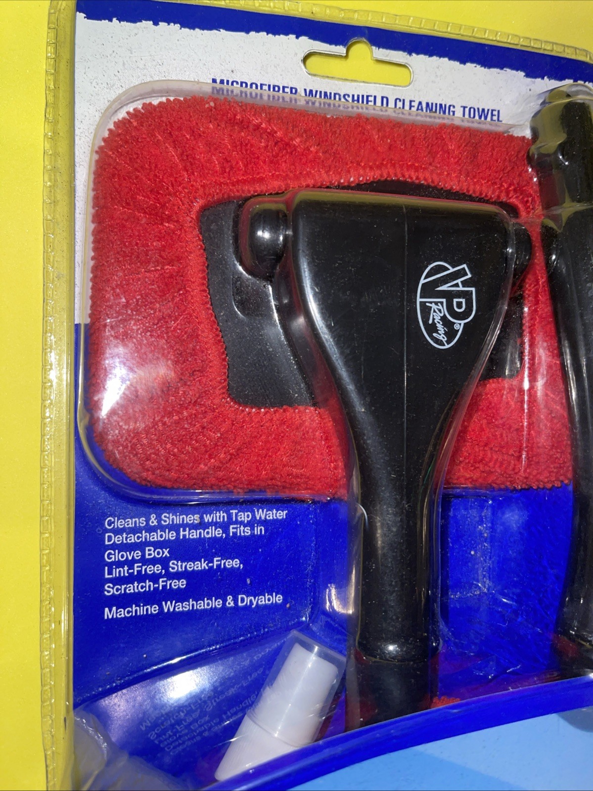 VP Racing Microfiber Car Windshield Cleaning Towel Kit NIB With Spray Bottle