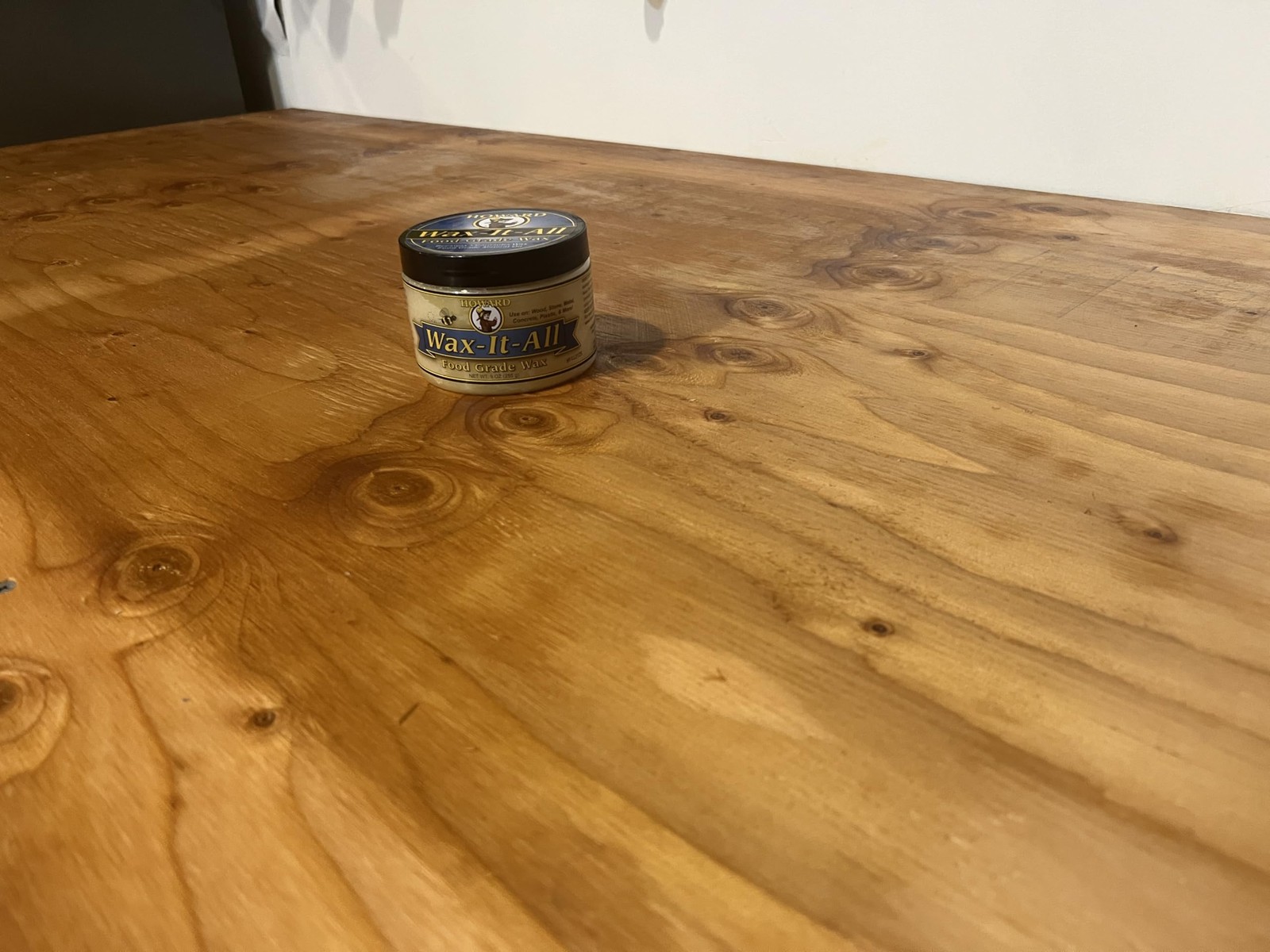 Protective Food-Grade Wax for Wood, Stone, Metal & More – 9 Fl oz