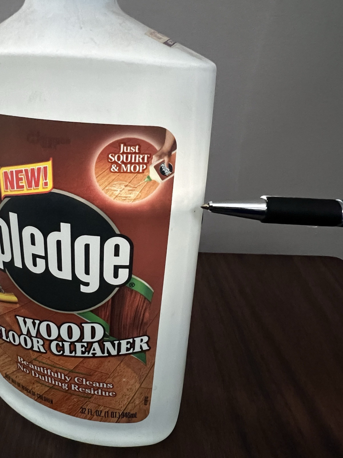 VTG SC Johnson Pledge Wood Floor Cleaner 1996 Original Formula 32oz Squirt&Mop