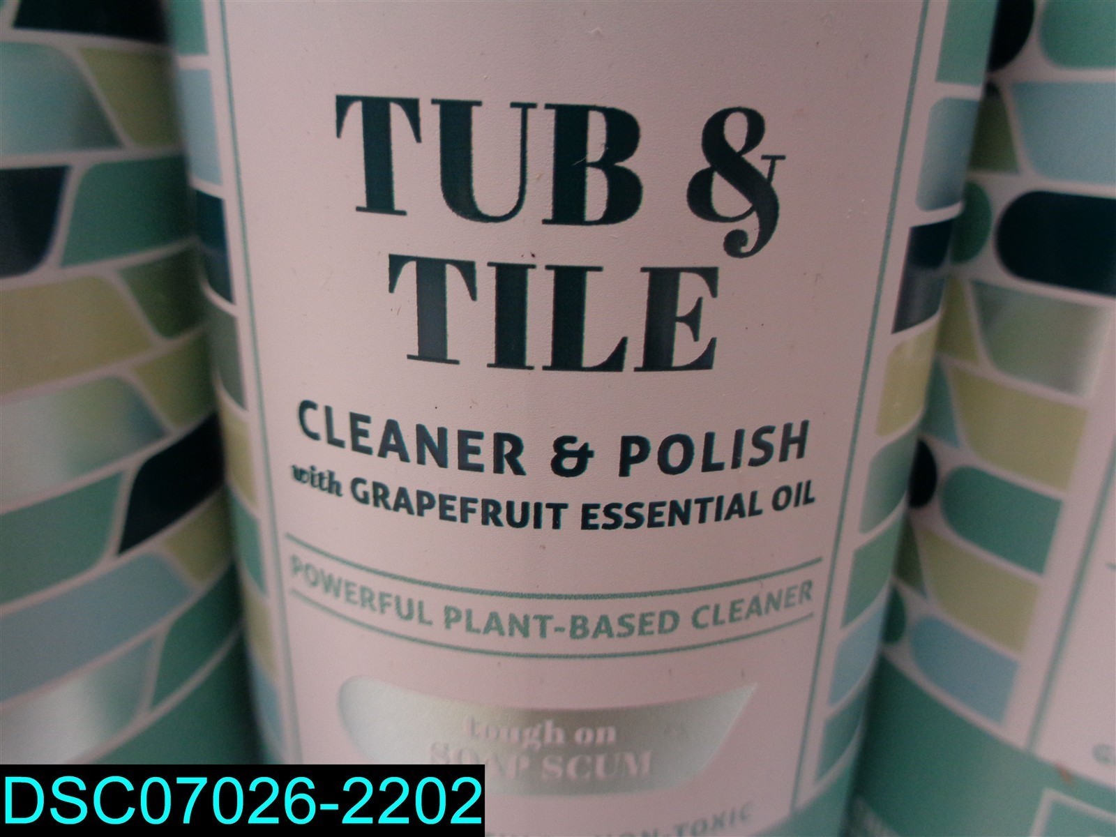 QTY=160oz: (10 X 16oz) Therapy Clean Tub & Tile