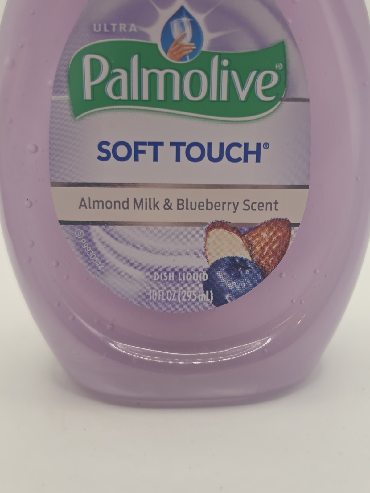 Palmolive Ultra Soft Touch Dish Soap, Almond Milk and Blueberry 10 fl Oz HTF