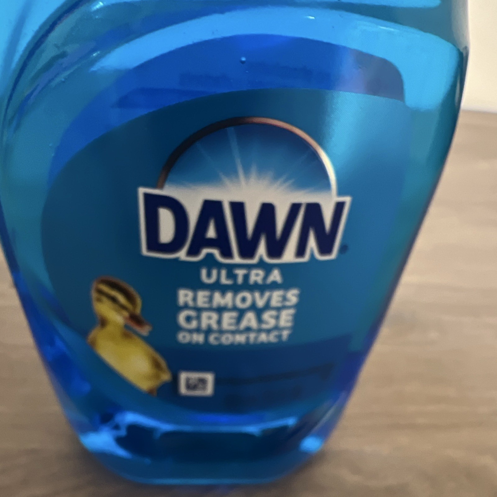 Dawn Ultra Dishwashing Liquid 7.5 fl oz Biodegradable Phosphate-Free