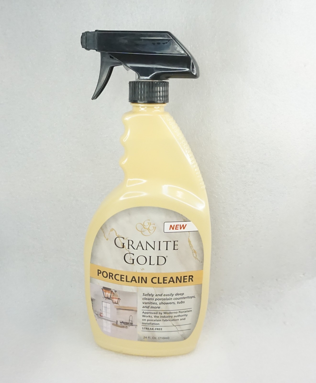 Granite Gold Porcelain Cleaner 24 Fl Oz Spray Bottle Streak-Free Safe for