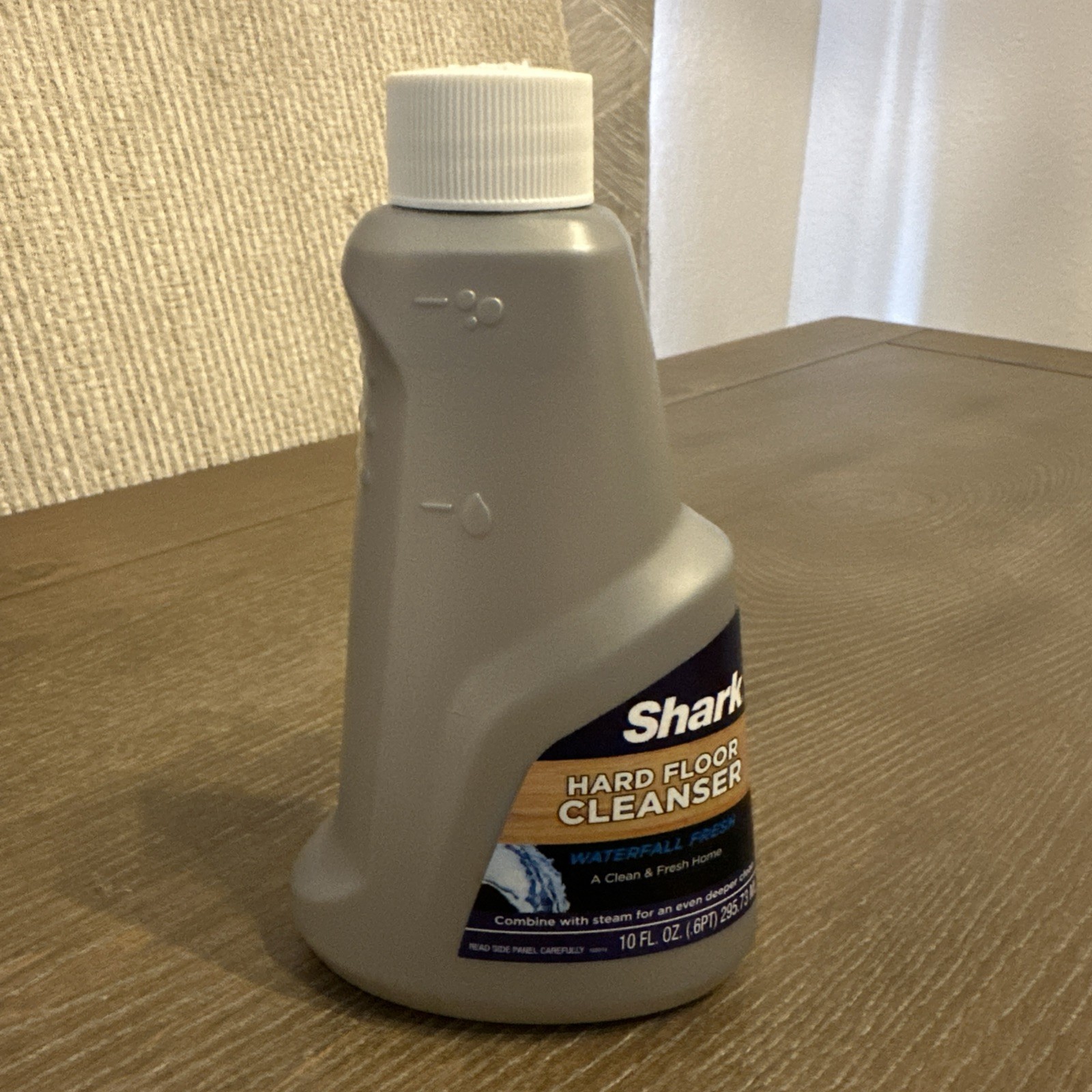 Shark Hard Floor Cleanser Waterfall Fresh 10 fl oz New Sealed
