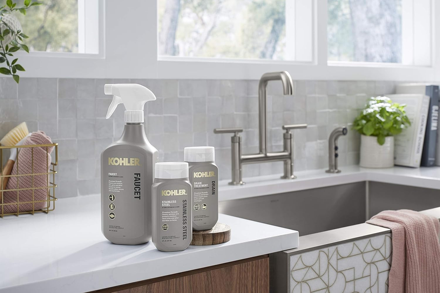 KOHLER K-EC23723-NA Faucet Cleaner, Kitchen and Bathroom Cleaner, Streak Free Sh