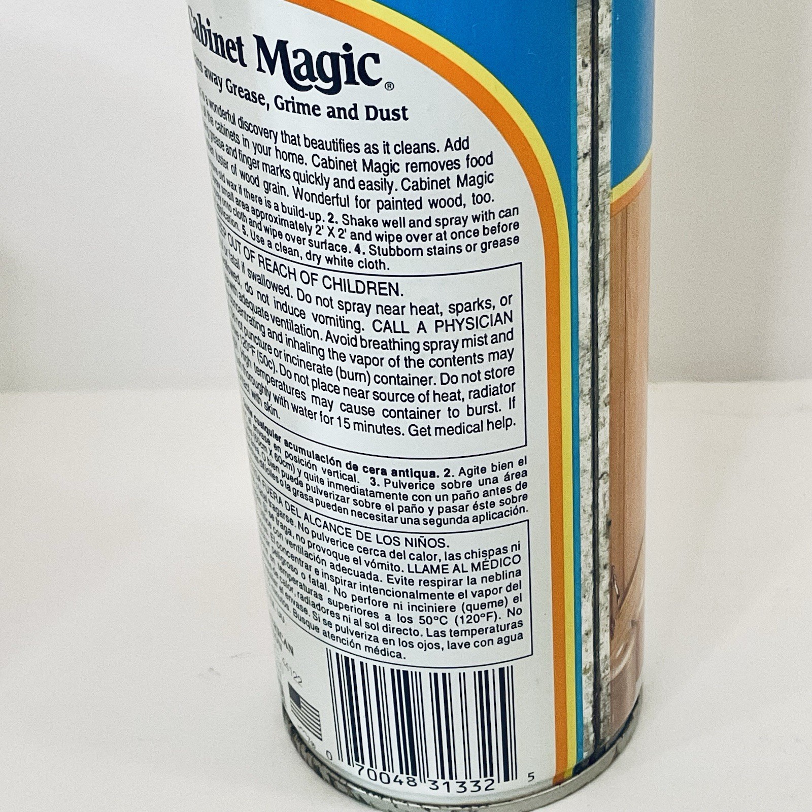 (2) MAGIC CABINET MAGIC CLEANS BEAUTIFIES RENEWS WOOD CABINETS 13 OZ