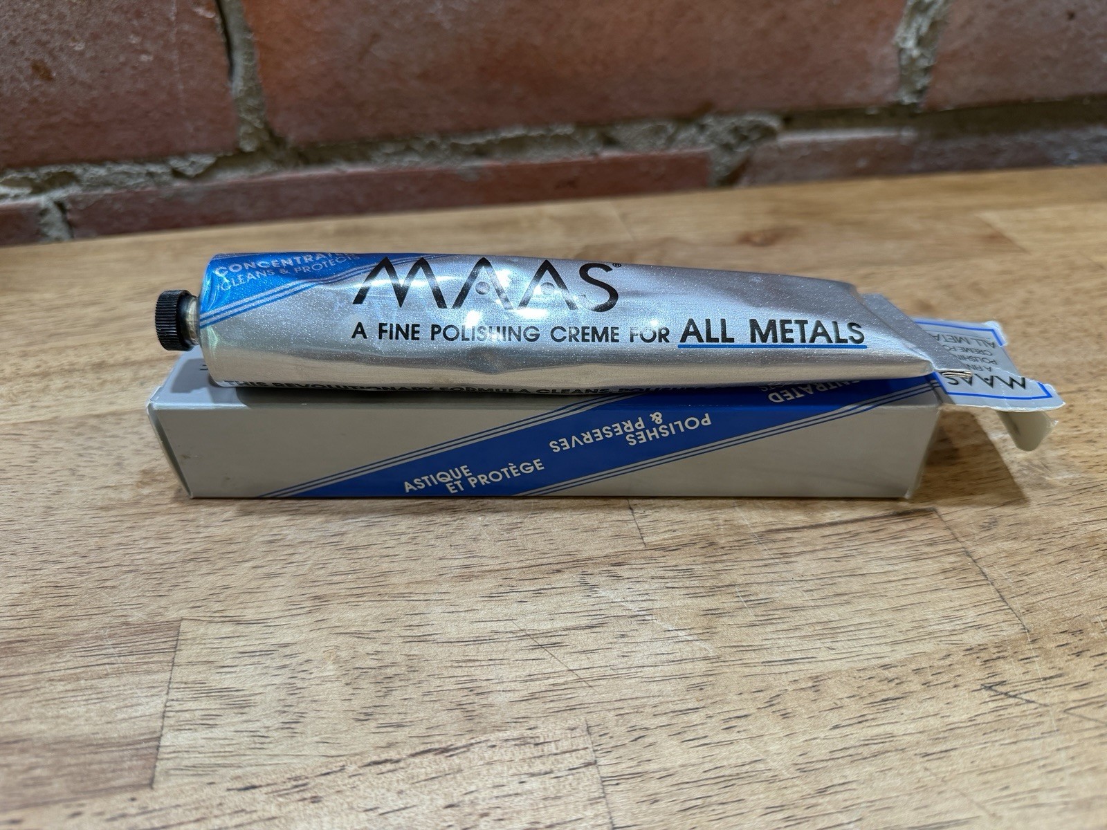 MAAS Concentrated A Fine Polishing Creme for All Metals 4 oz Read
