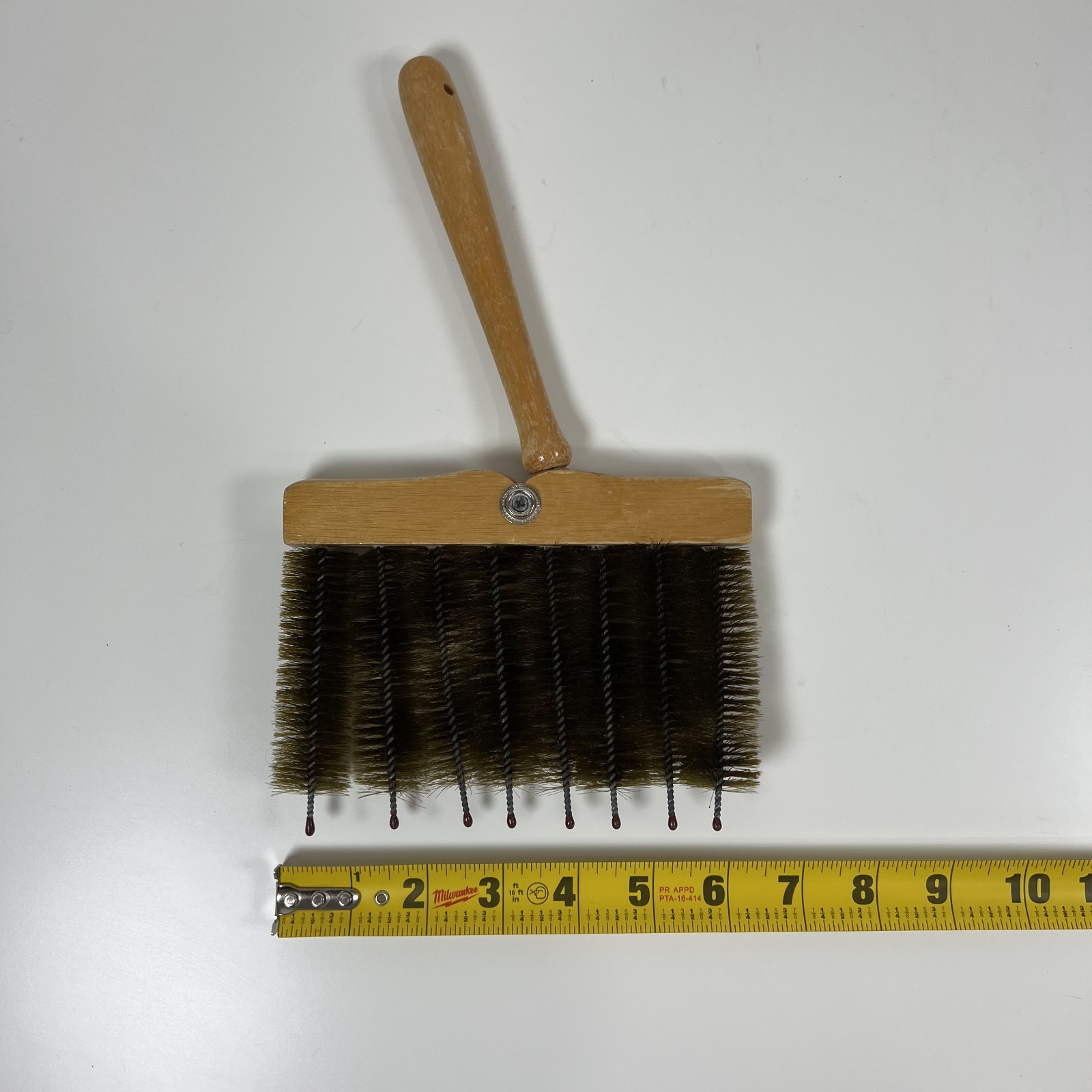 LILLIAN VERNON Vintage Blind Cleaner Wood Handle Made in Taiwan