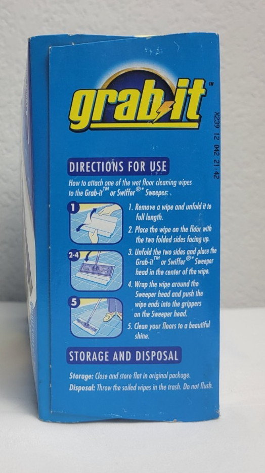 Pledge Grab It Vinegar Wet Floor Wipes Box of 12 Natural Care for Wood Sealed