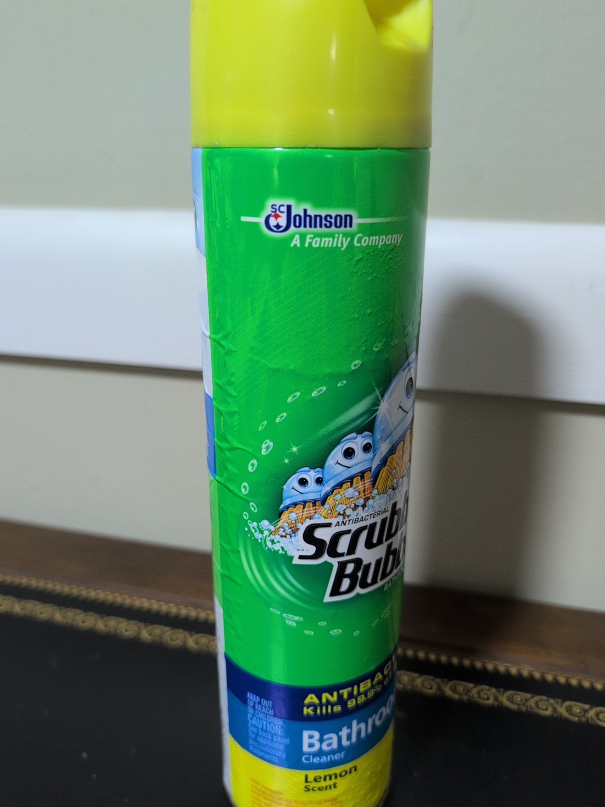 Johnson Scrubbing Bubbles Bathroom Cleaner Can 25 oz. Large Can!