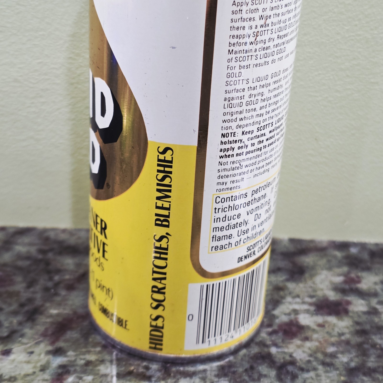 Scott’s Liquid Gold Pourable Lemon Scent Vintage Wood Cleaner Preservative
