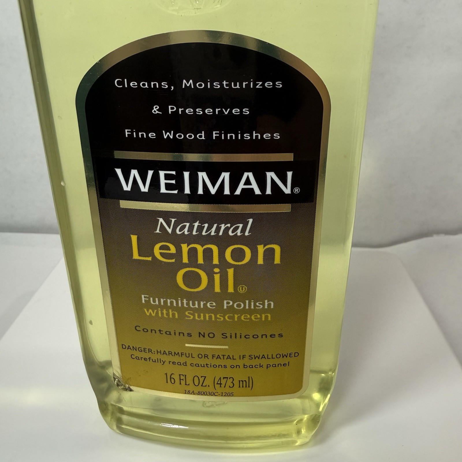 Weiman Natural Lemon Oil Wood Furniture Polish w/ Sunscreen – 16 fl oz UV Protec