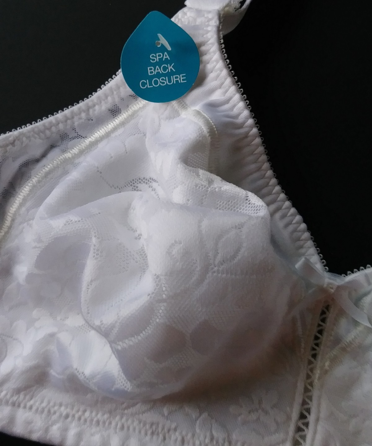 BALI BRA DOUBLE SUPPORT WIRE-FREE WHITE BRA SIZE 40-B STYLE# 3372 NWT SPA CLOSUR