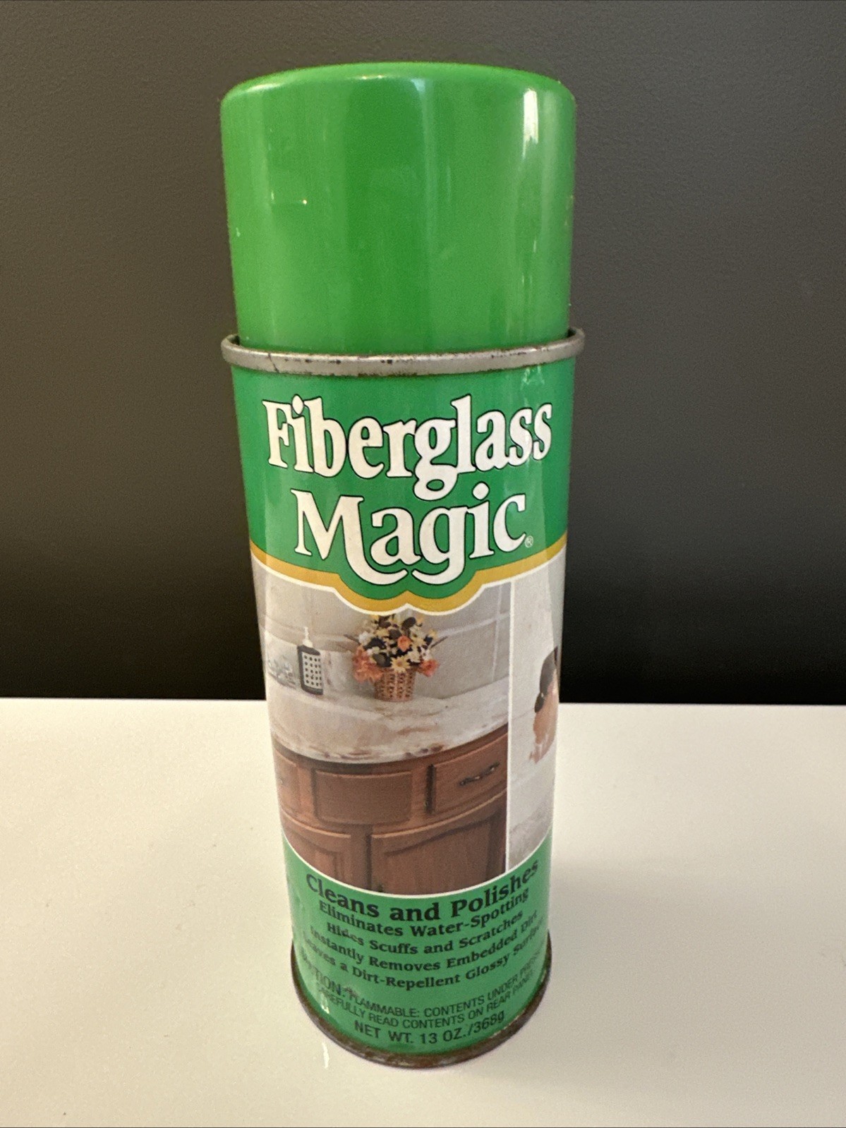 FIBERGLASS MAGIC Can Cleans & Polishes Fiberglass Surfaces 13oz 40% Full