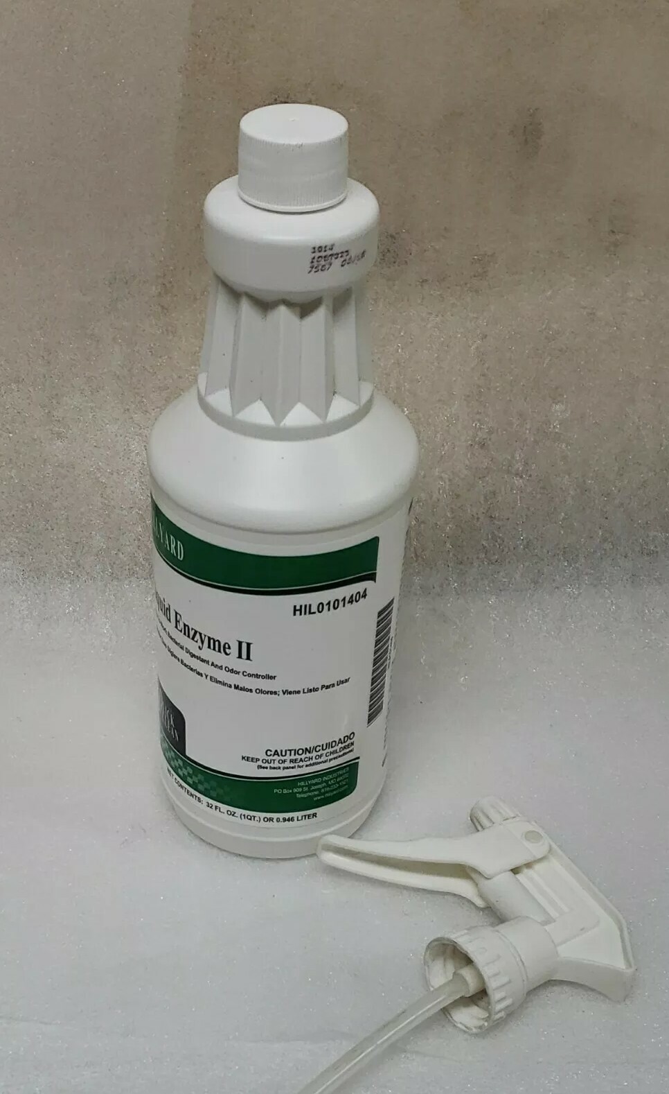 Hillyard LIQUID ENZYME ENVIRONMENTALLY SAFE Bacteria Digestant + Odor Control QT