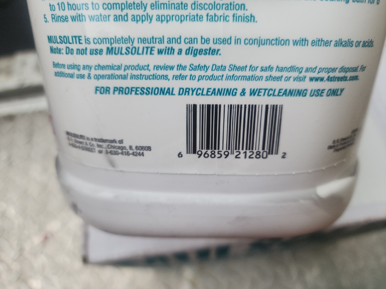 Mulsolite Neutral Lubricant & Penetrant – 1 Gallons Puts Water To Work