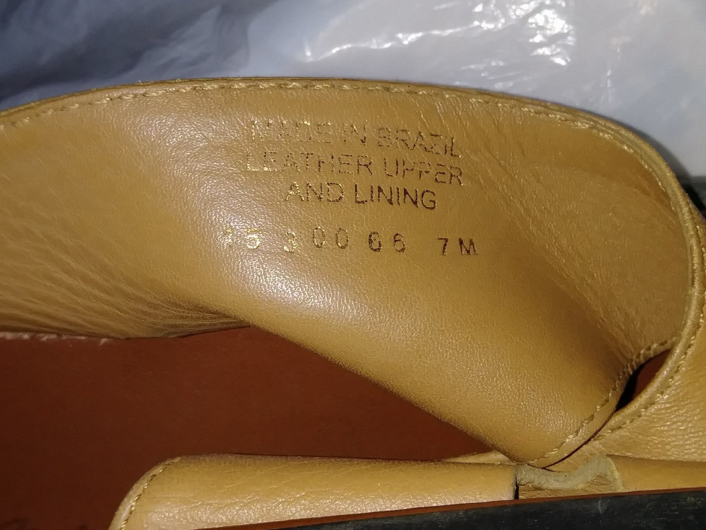 NORM THOMPSON LEATHER SLIP-ON THONG SANDALS WOMEN US SIZE 7 MEDIUM #1530006 GC