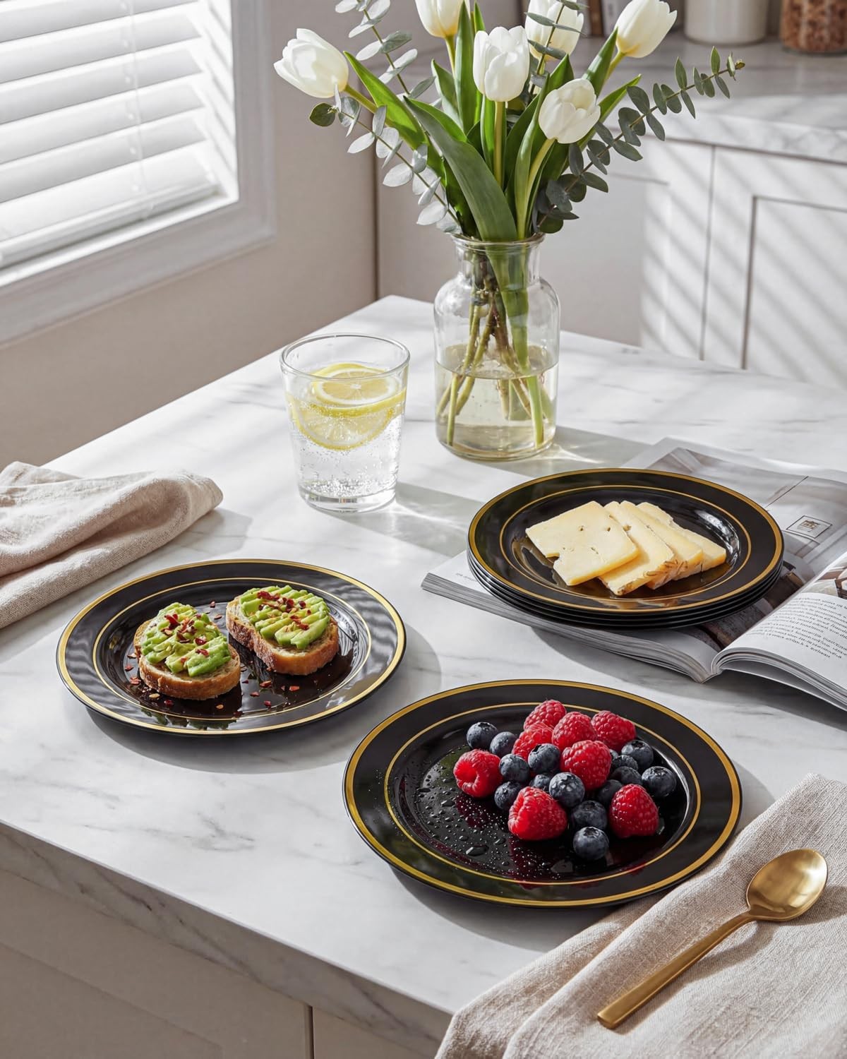 bUCLA 200PCS Black and Gold Plastic Plates – 6.25inch Black with Gold Rim Disp