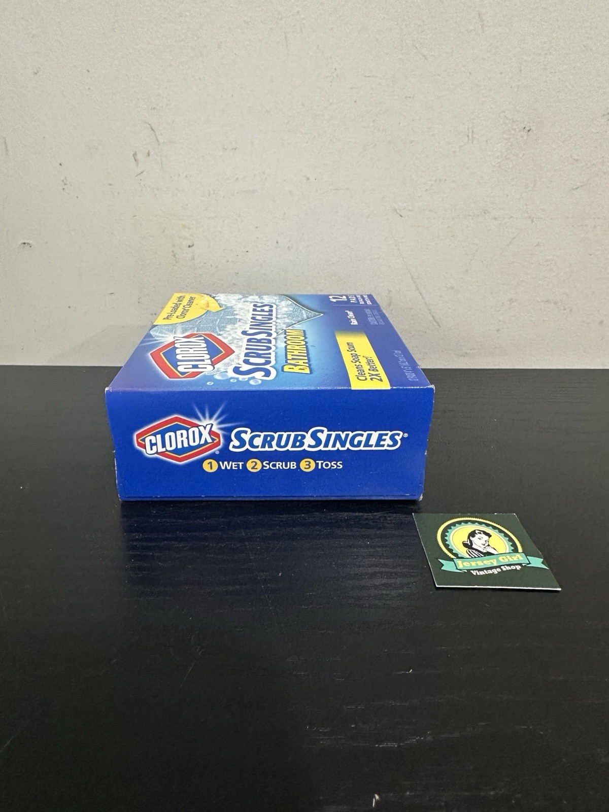 1 Box Clorox Scrub Singles Scrubbing Pads Rain Clean New in Box 12 pads