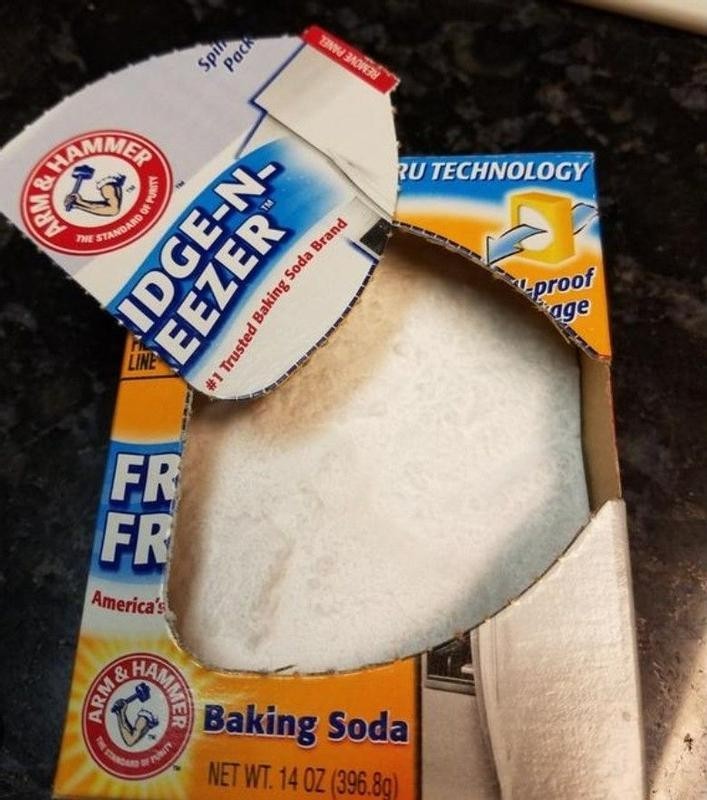 Baking Soda, Arm & Hammer – 14 oz (Pack of 2) – Fridge and Freezer Odor Absorber
