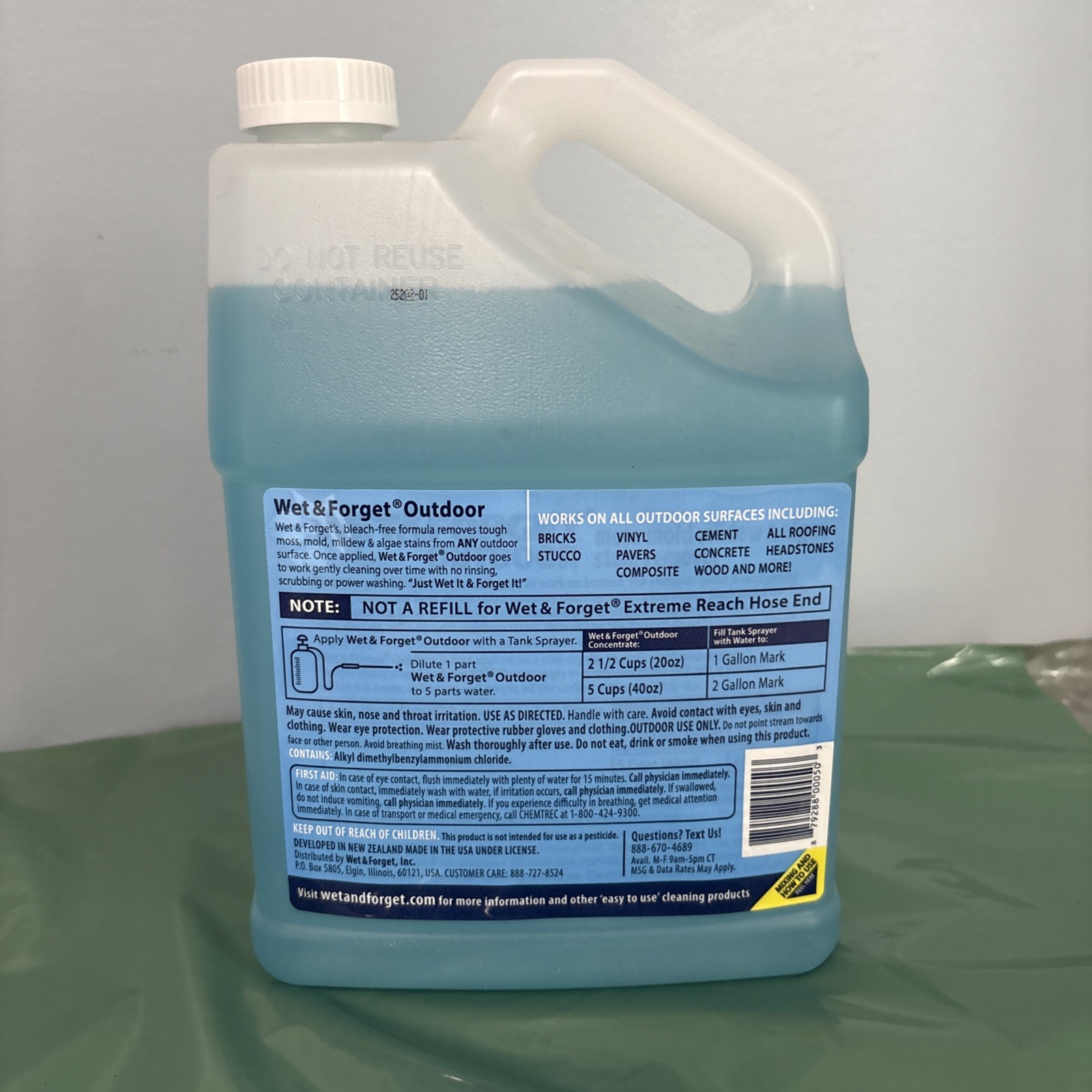 Wet & Forget Outdoor Cleaner Concentrate 3.78L, 1 Gallon