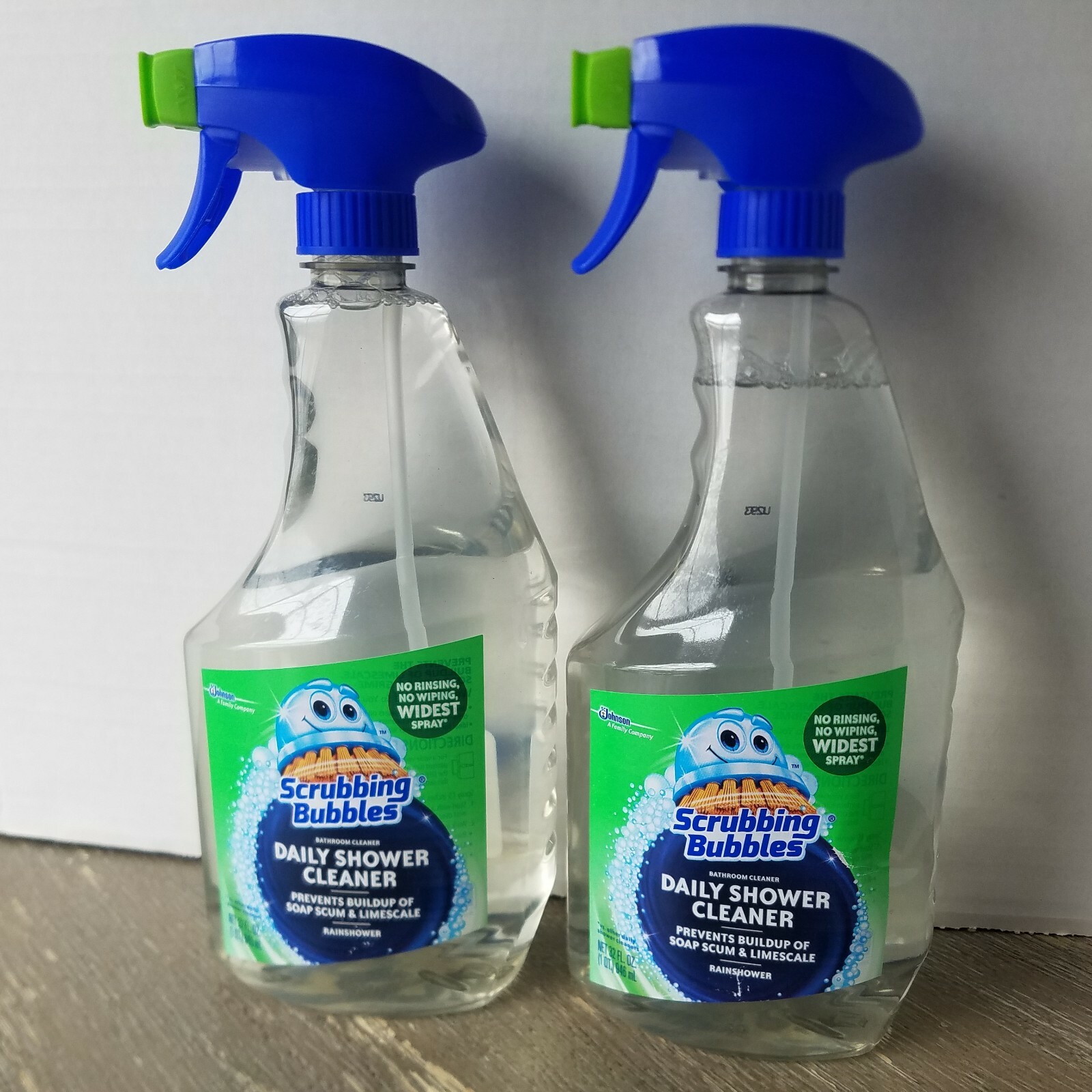Lot of Two Scrubbing Bubbles Daily Shower Cleaner (32 FL. oz) *Brand New