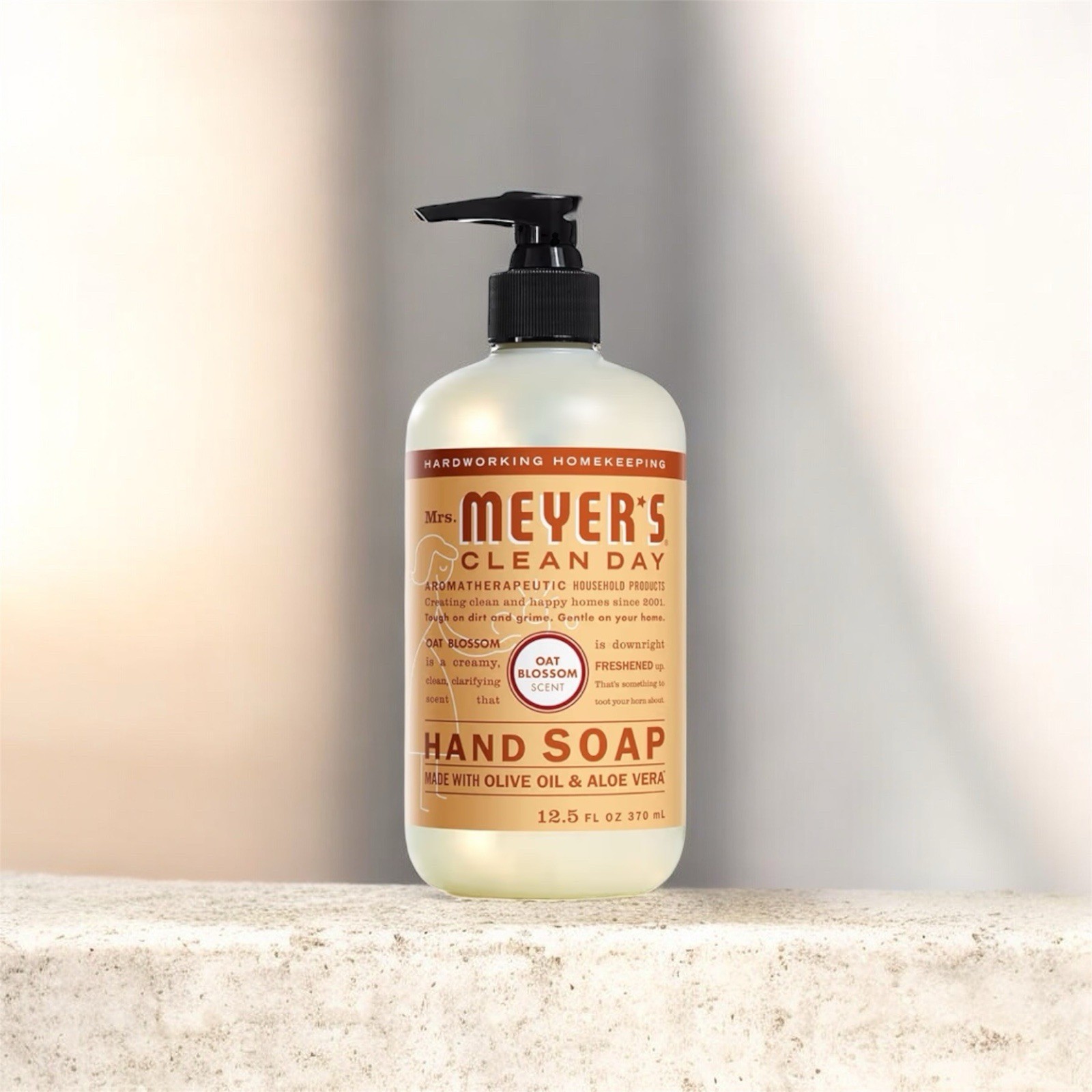 Mrs. Meyer’s Clean Day Liquid Hand Soap, Oat Blossom Scent, 12.5 Ounce Bottle