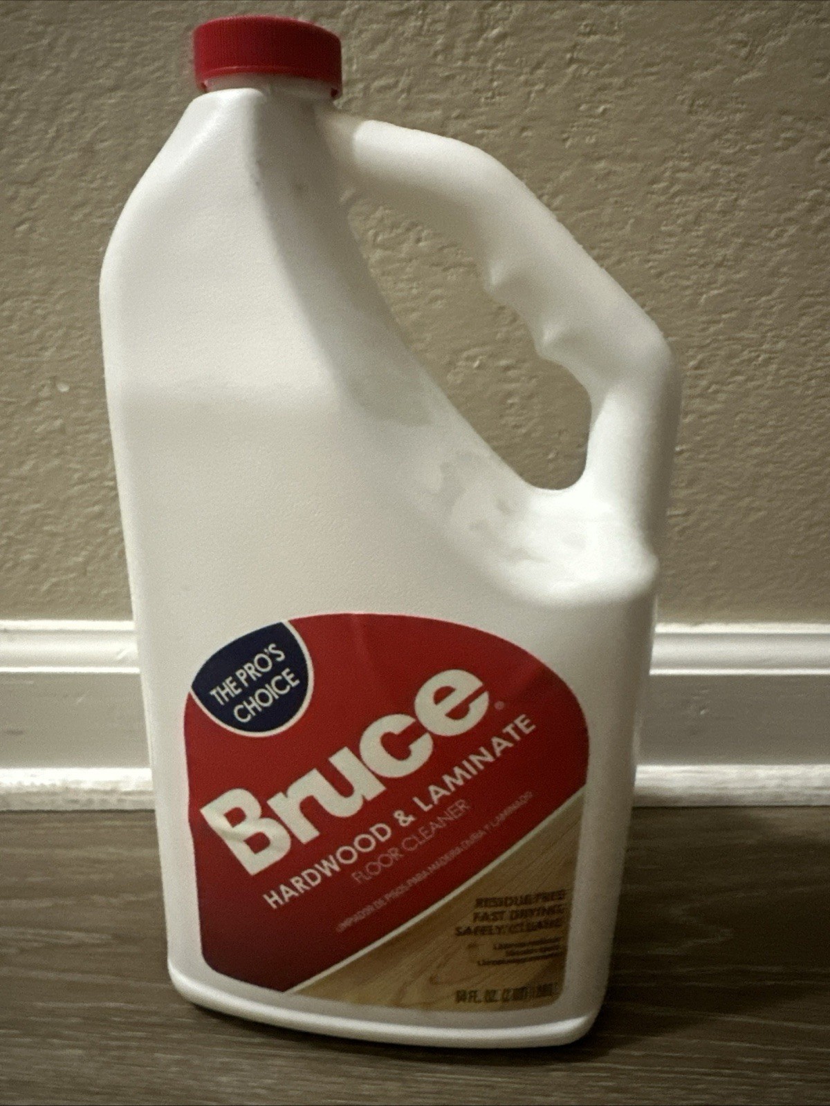Bruce Hardwood and Laminate Floor Cleaner for All No-Wax Urethane Finished