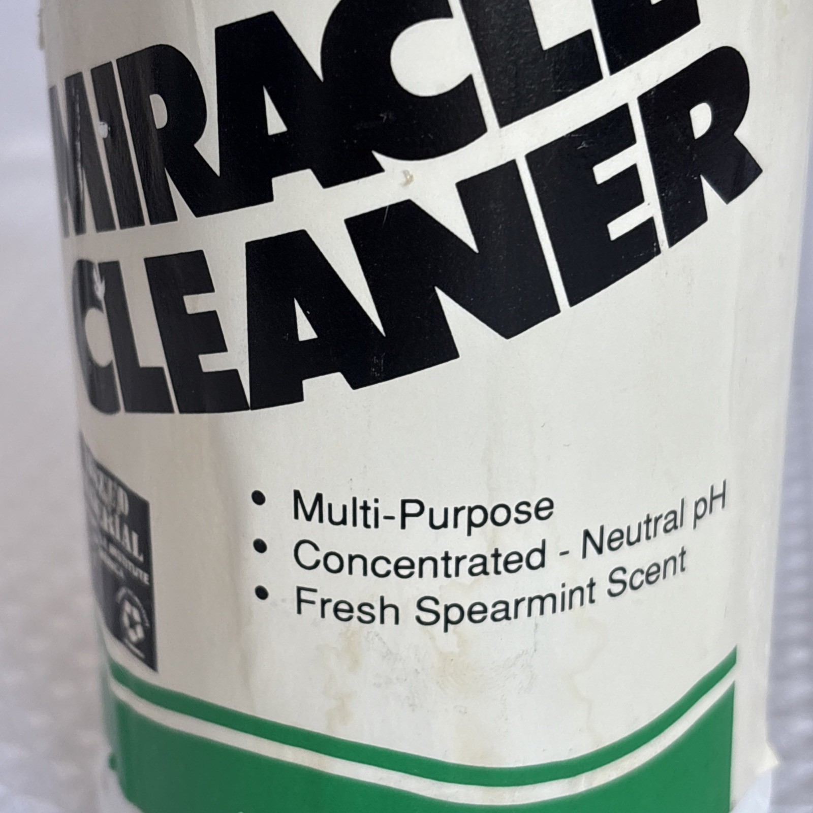 1993 Aqua Mix Miracle Cleaner Neutral pH Multipurpose Concentrated Spearmint 1qt