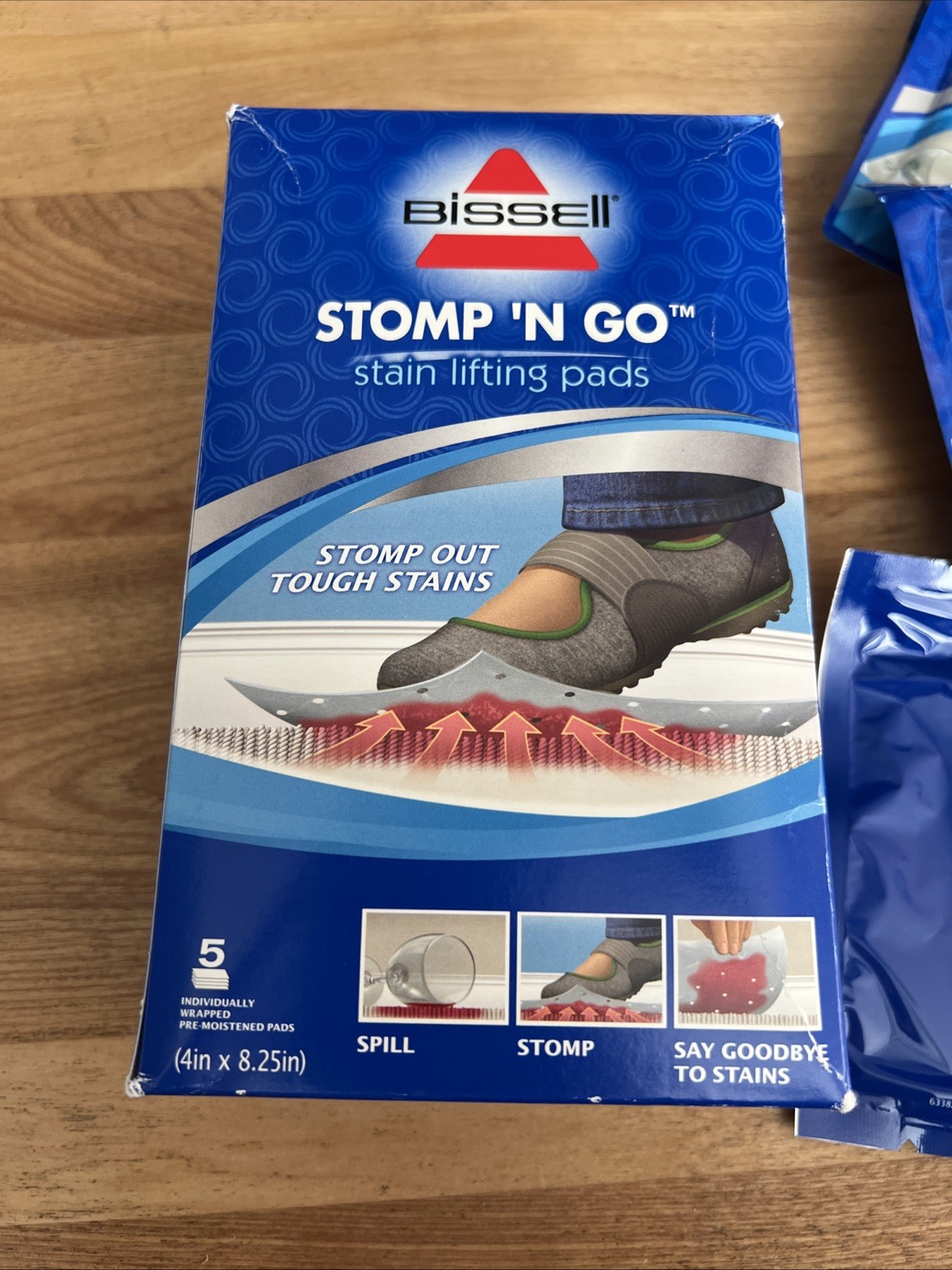 4 New Bissell Stomp-N-Go Stain Lifting Pads Pet Messes Wine Dirt Carpet Tough