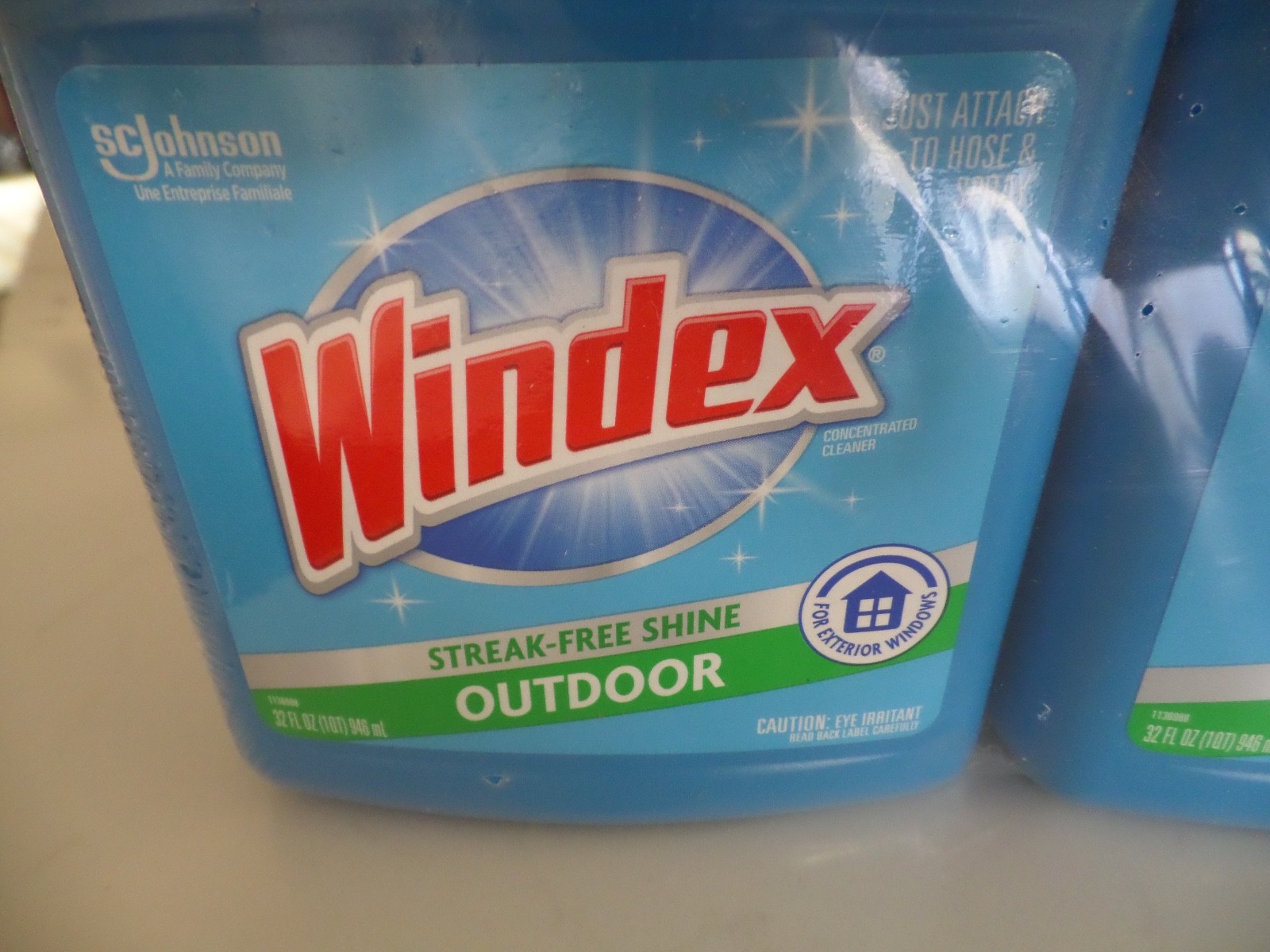 SEALED! Windex Outdoor Glass Cleaner 2 PACK Concentrated 32 Oz Hose Attachments