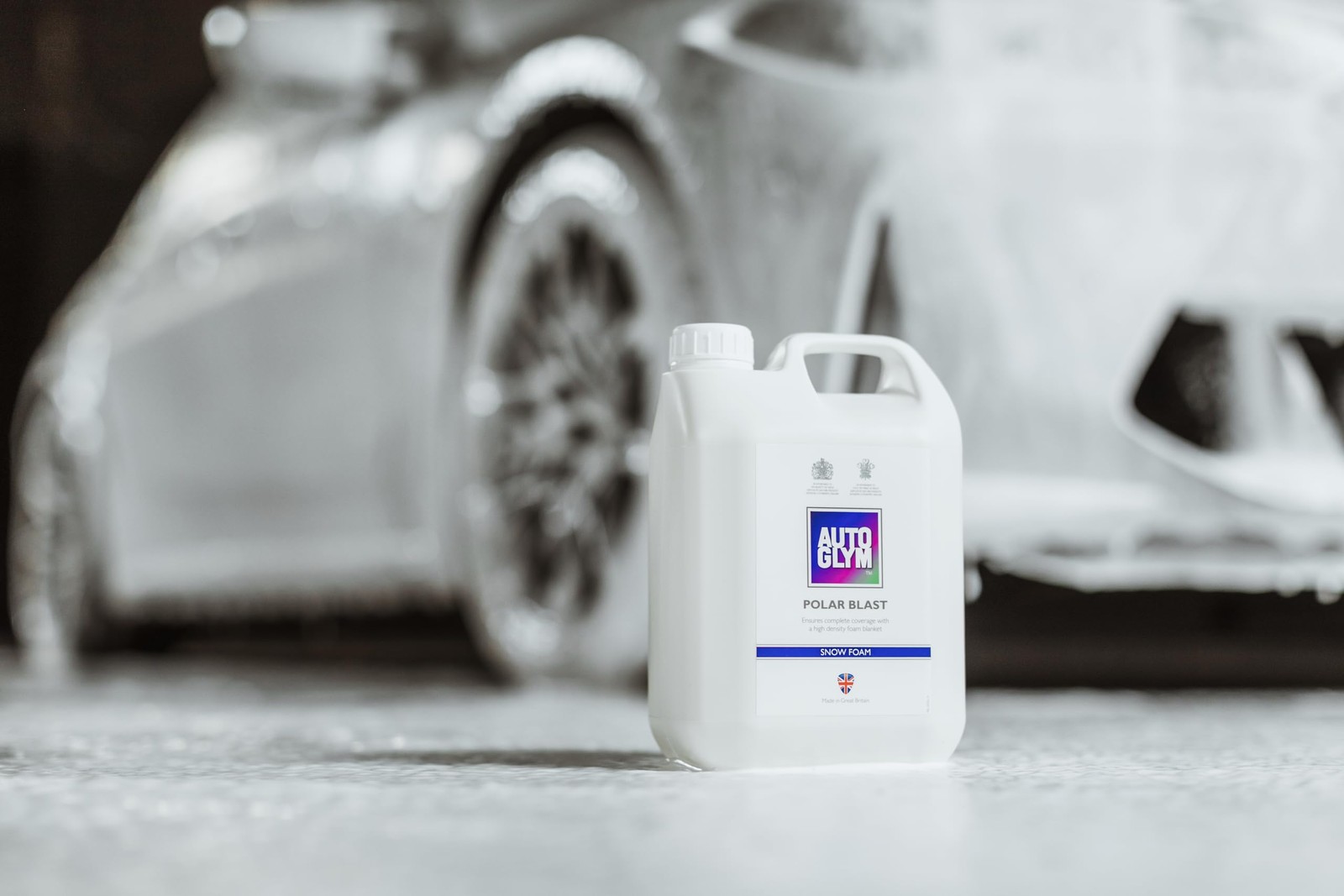 Polar Blast 2.5l Thick Snow Foam Prewash Ph Neutral Car Cleaner White