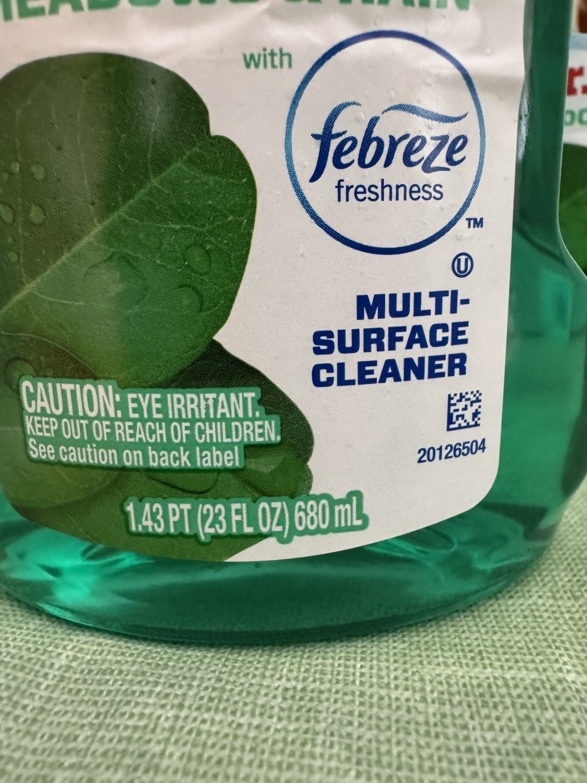 Mr Clean Multi-Surface Cleaner with Febreze Freshness 23 fl oz Pack of 2 New NIB