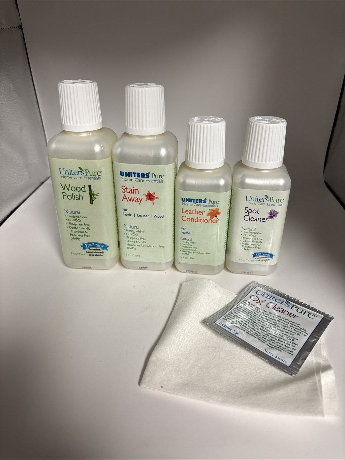 UNITERS PURE HOME CARE ESSENTIALS FURNITURE CLEANER STAIN REMOVER KIT, NEW